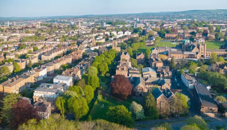 Best Bristol Areas for Short Let Income (Postcode by Postcode)