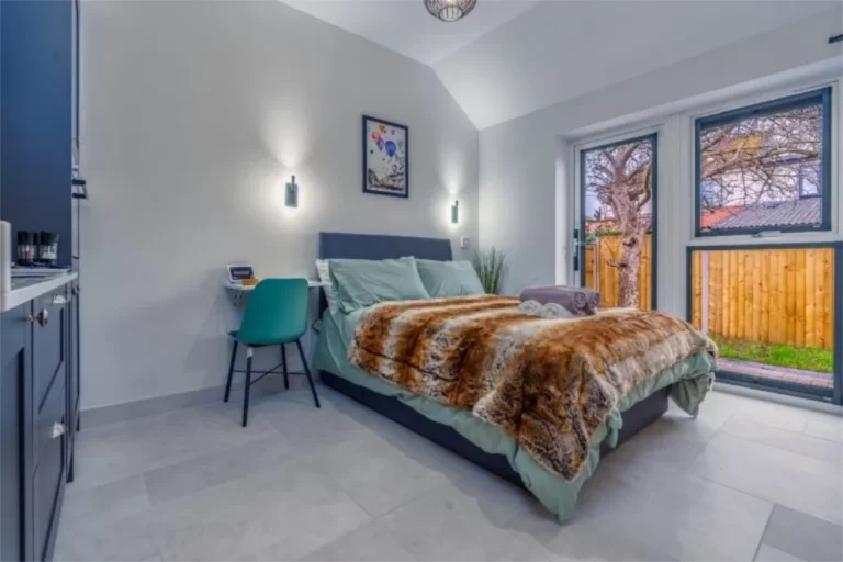 Maximising Returns: Sandra’s Dynamic Rental Success with TUA